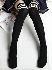 Μαύρες over-knee κάλτσες με 3 λευκές ρίγες – sexy sporty στυλ – Juicy String