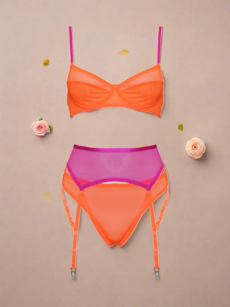 Δίχρωμο See Through Set με Ζαρτιέρα & Διακοσμητικά Κορδόνια