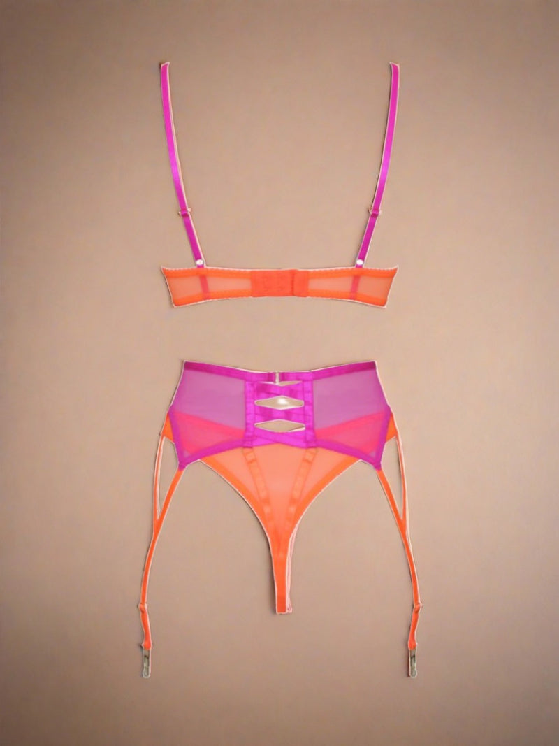 Δίχρωμο See Through Set με Ζαρτιέρα & Διακοσμητικά Κορδόνια