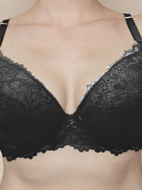 Sexy σετ εσωρούχων με επενδυμένο σουτιέν, slip & ζαρτιέρες – Juicy String