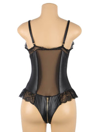 Plus size μαύρο δερμάτινο teddy με δαντέλα, φερμουάρ και ανοιχτό μπούστο – Juicy String
