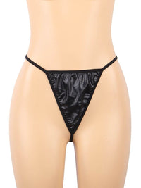 Plus Size μαύρο δερμάτινο lingerie φόρεμα με δαντελένια πλάτη και ασορτί string – Juicy String