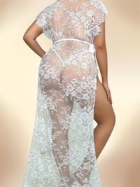 Plus Size Λευκό Δαντελένιο Μακρύ Νυχτικό και String