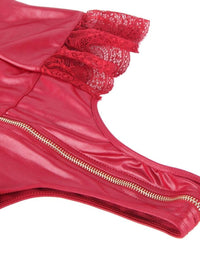 Plus size κόκκινο δερμάτινο teddy με δαντέλα, φερμουάρ και open cup – Juicy String

