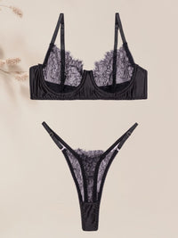 Δαντελένιο Set Σουτιέν και String με Κεντήματα