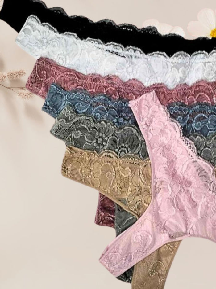 Thong String με Δαντέλα και Brazil Κόψιμο